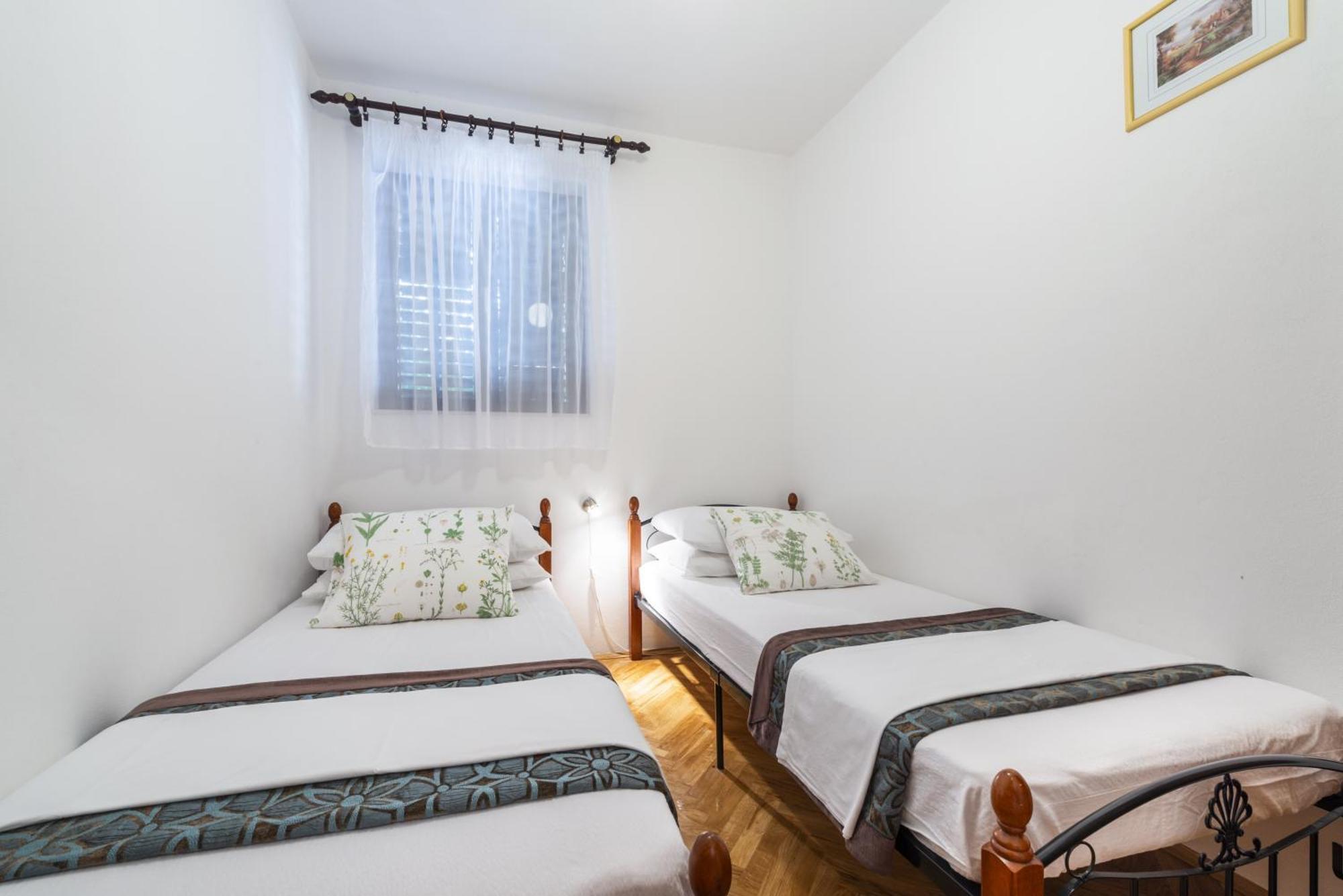 Guest House Riverside Mokošica Zimmer foto
